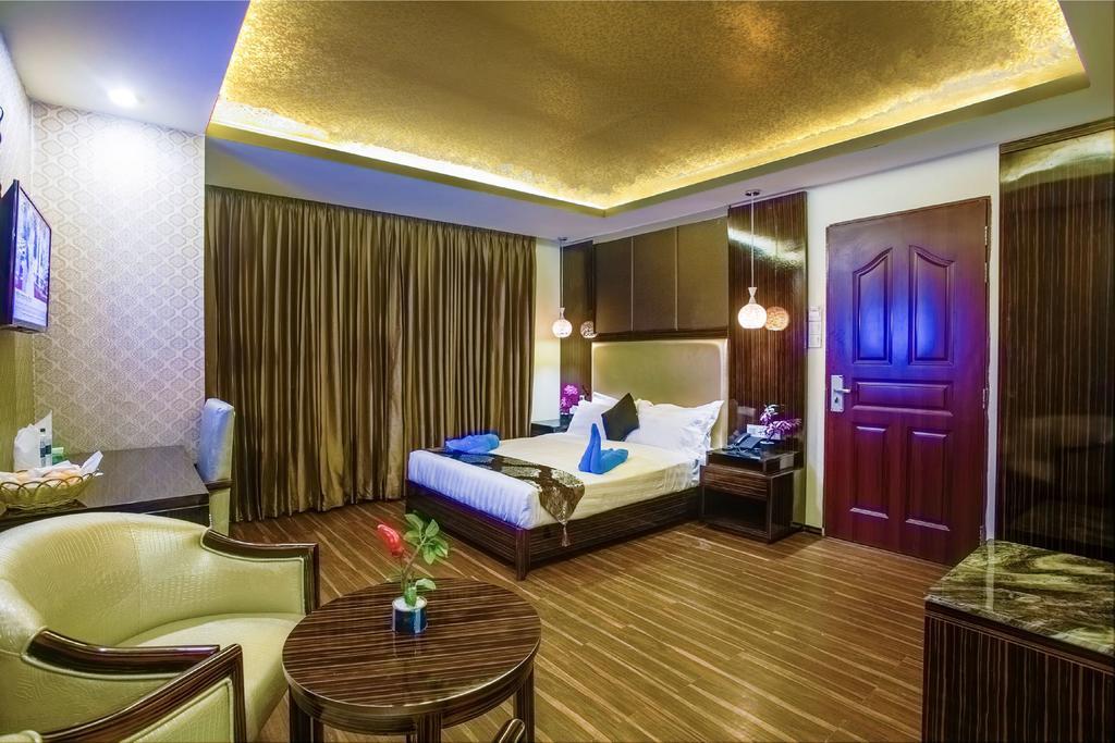 סילט Hotel Noorjahan Grand מראה חיצוני תמונה