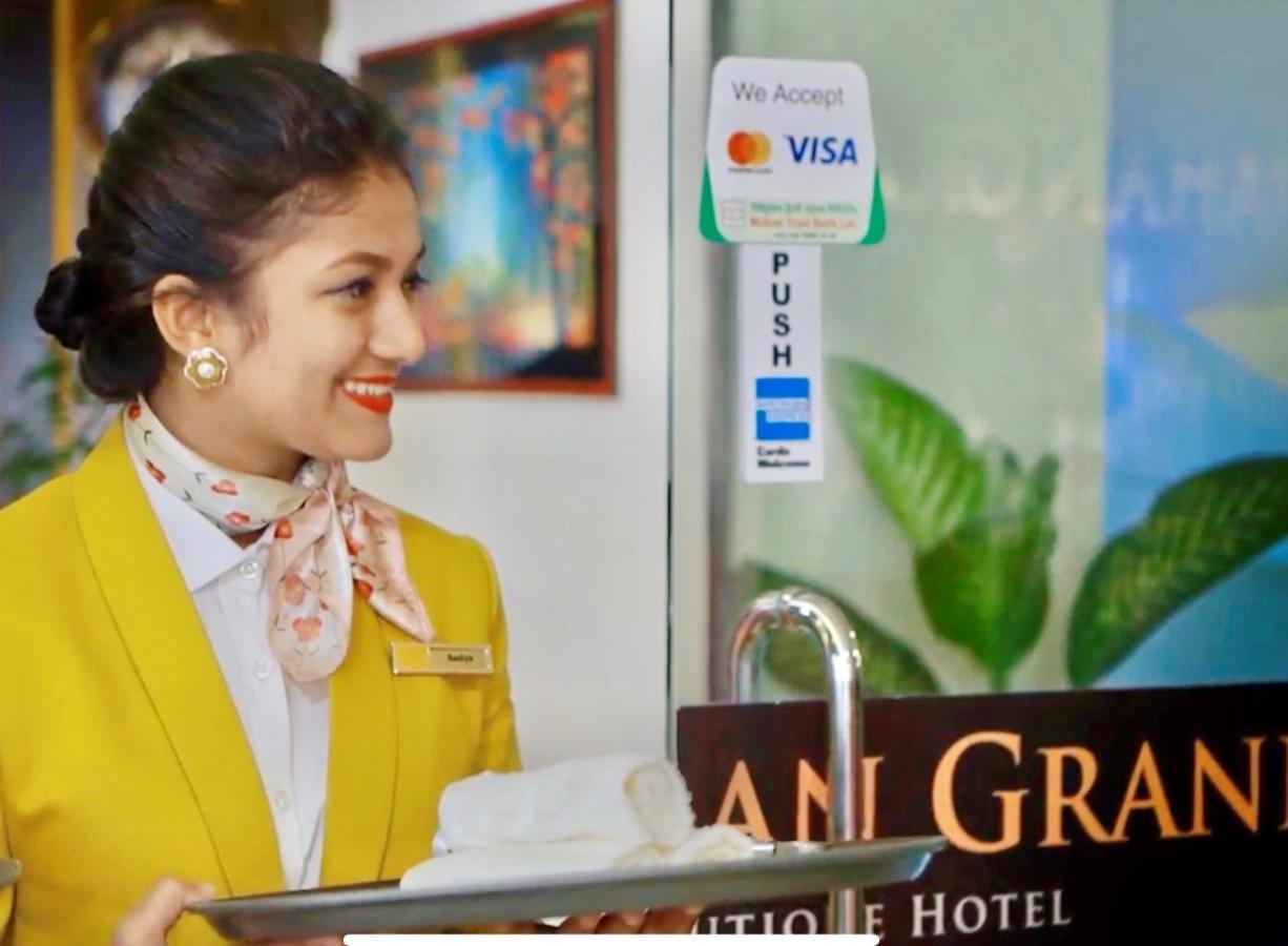 סילט Hotel Noorjahan Grand מראה חיצוני תמונה
