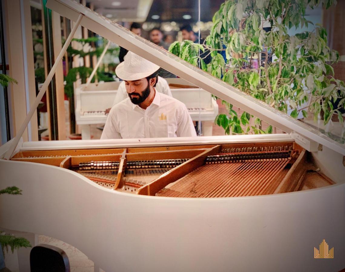 סילט Hotel Noorjahan Grand מראה חיצוני תמונה